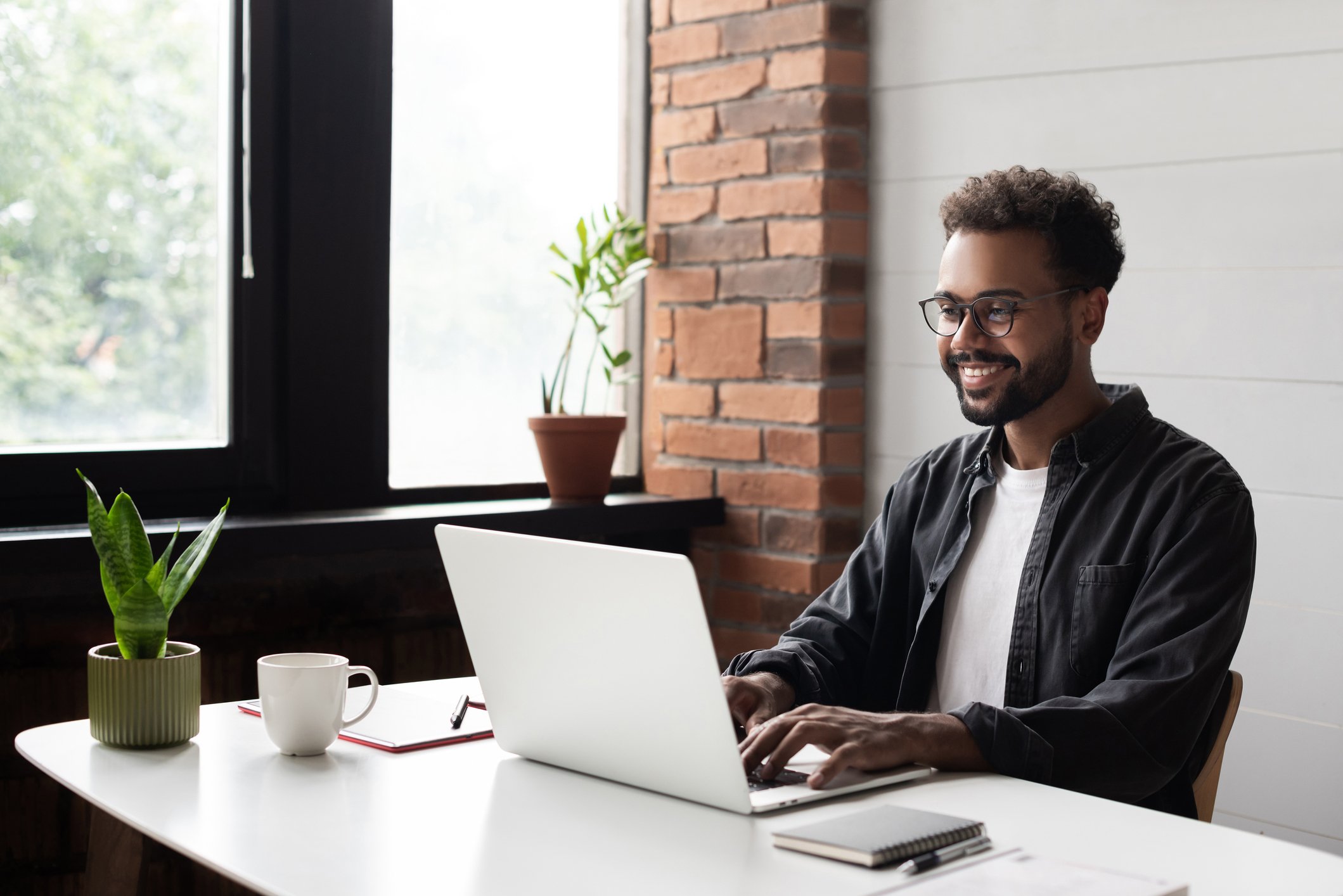 iStock-1356122303 iStock-1356122303